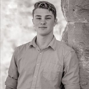 Meet your Posher, Adam